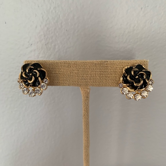 Black & Gold Roses Clear Crystal Fringe Earrings - Picture 5 of 10
